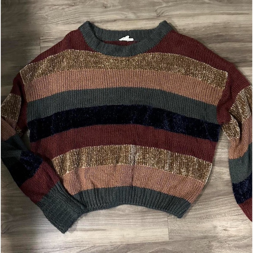 Sooo cute - alternating knit sweater